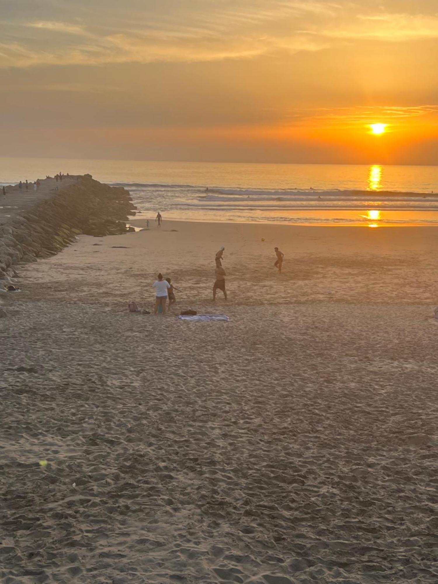 Apartamento Para Ferias 2 Minutos Da Praia Costa de Caparica Eksteriør bilde